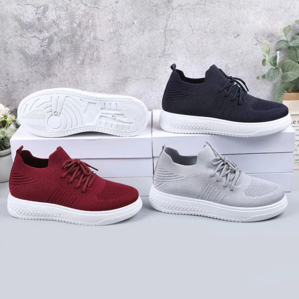 New Thick Soled Solid Lace Up Shoe